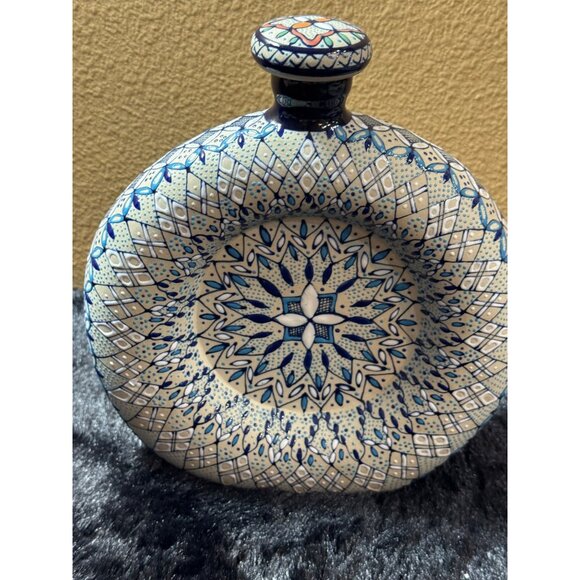 Licoreras Tequila Container Round Blue And White Hand Painted Signed - Picture 1 of 10
